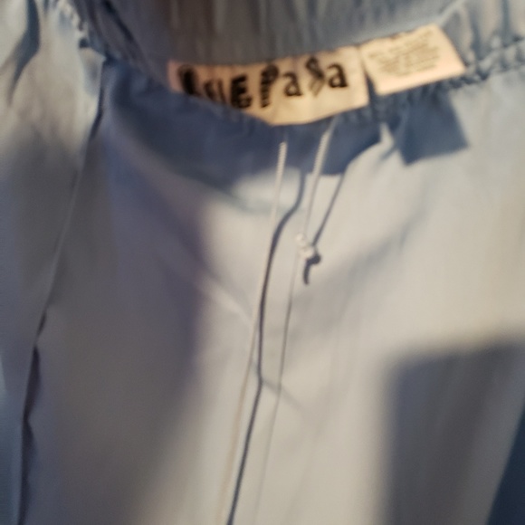 Pants - Picture 2 of 4